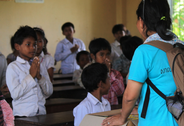 Ponheary and the team made their first visit to Romcheck Primary in May 2014.