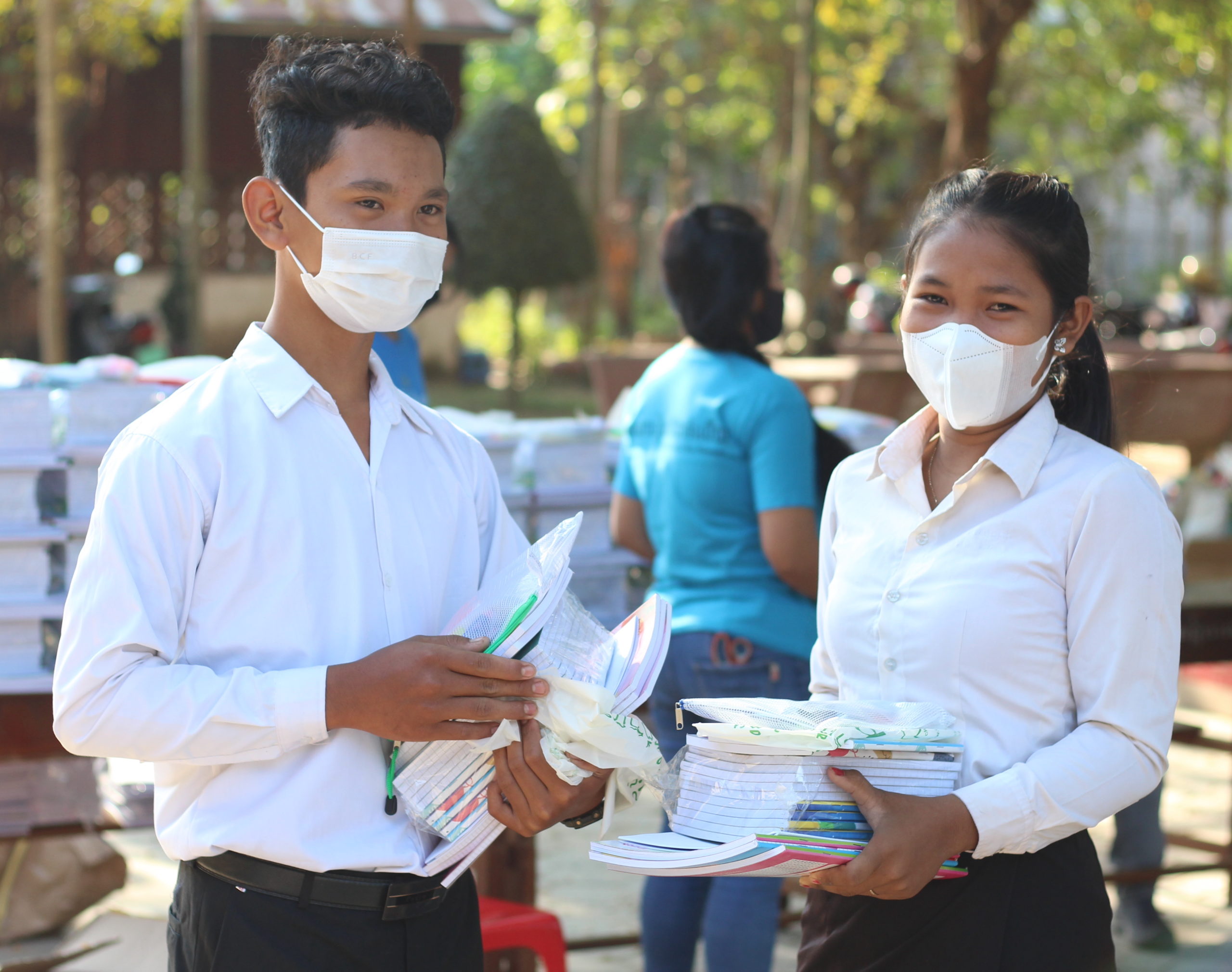 PLF high school students receiving school supplies, 2022