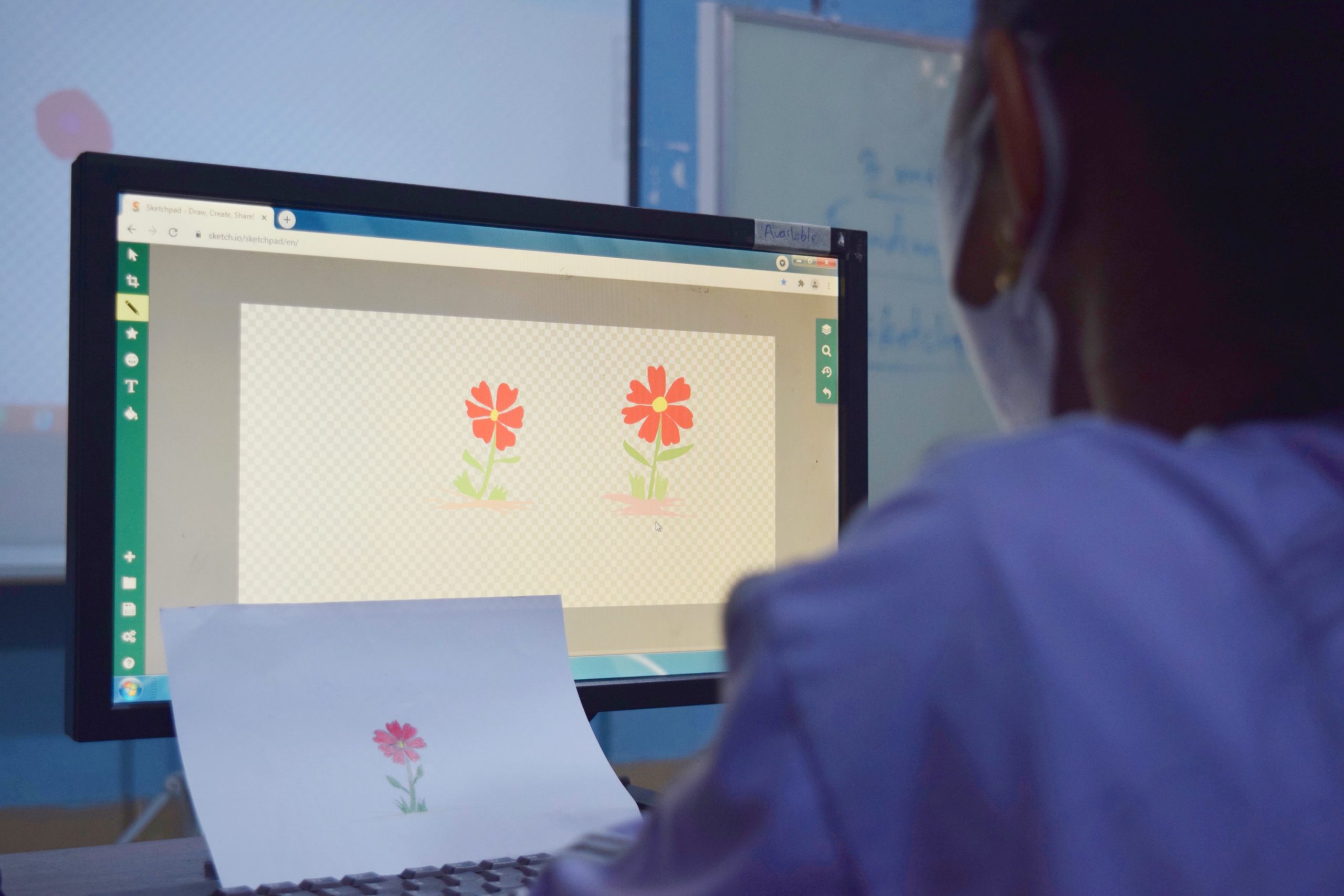 Student using SketchUp in Explore class