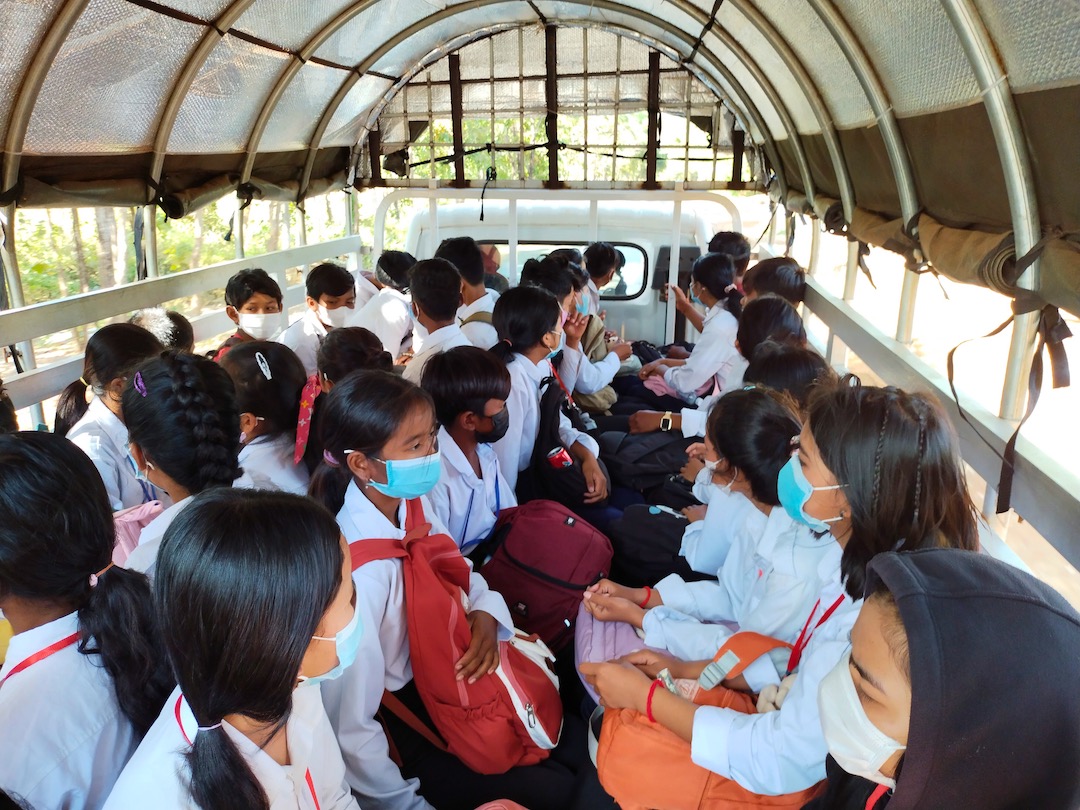 Srayang students in truck Srayang students in truck